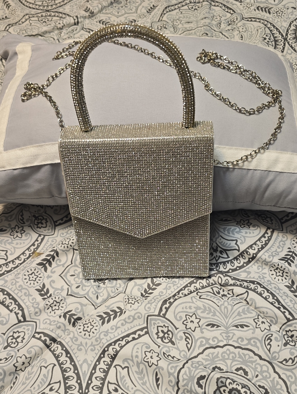 Sparkling Silver Crystal Evening Handbag